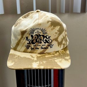 Vans snap back tie dye hat
